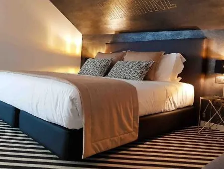 Thomar Boutique 托马尔